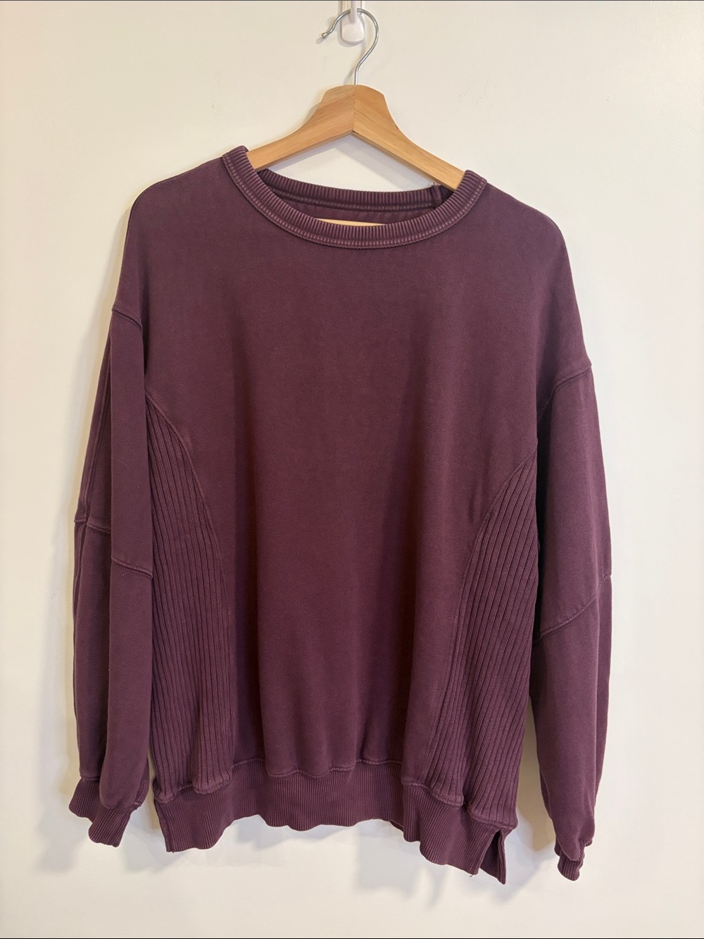 Aerie Tres Chic Oversized Crewneck Sweatshirt in Deep Plum